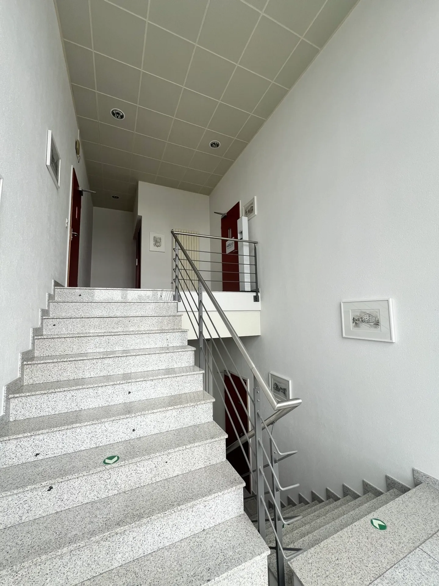 Ufficio semplice direttamente nella zona industriale - Foto 2 di 6