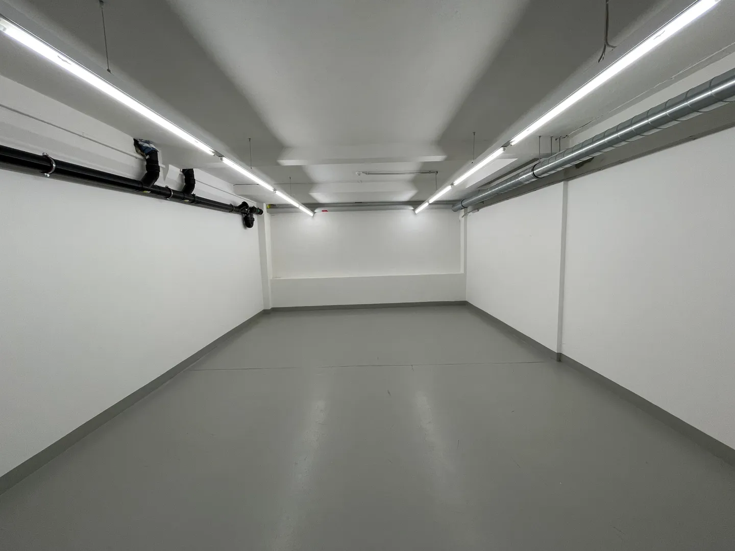 Storage room in prime location, directly at Rennweg - Photo 3 of 3