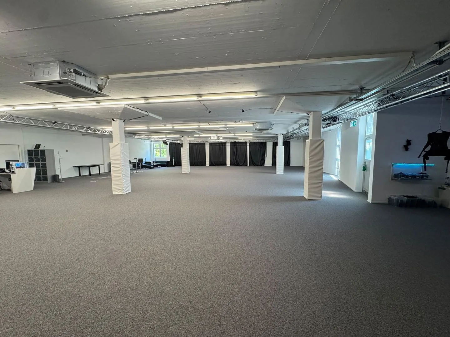 Spacious commercial space in a busy location in the Canton of Lucerne - Photo 9 of 9