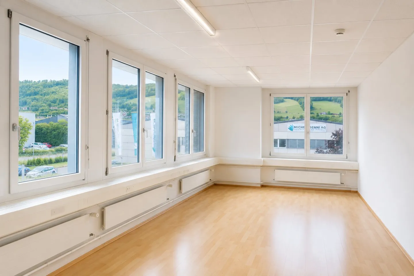 Your new business location at attractive conditions - Photo 11 of 13