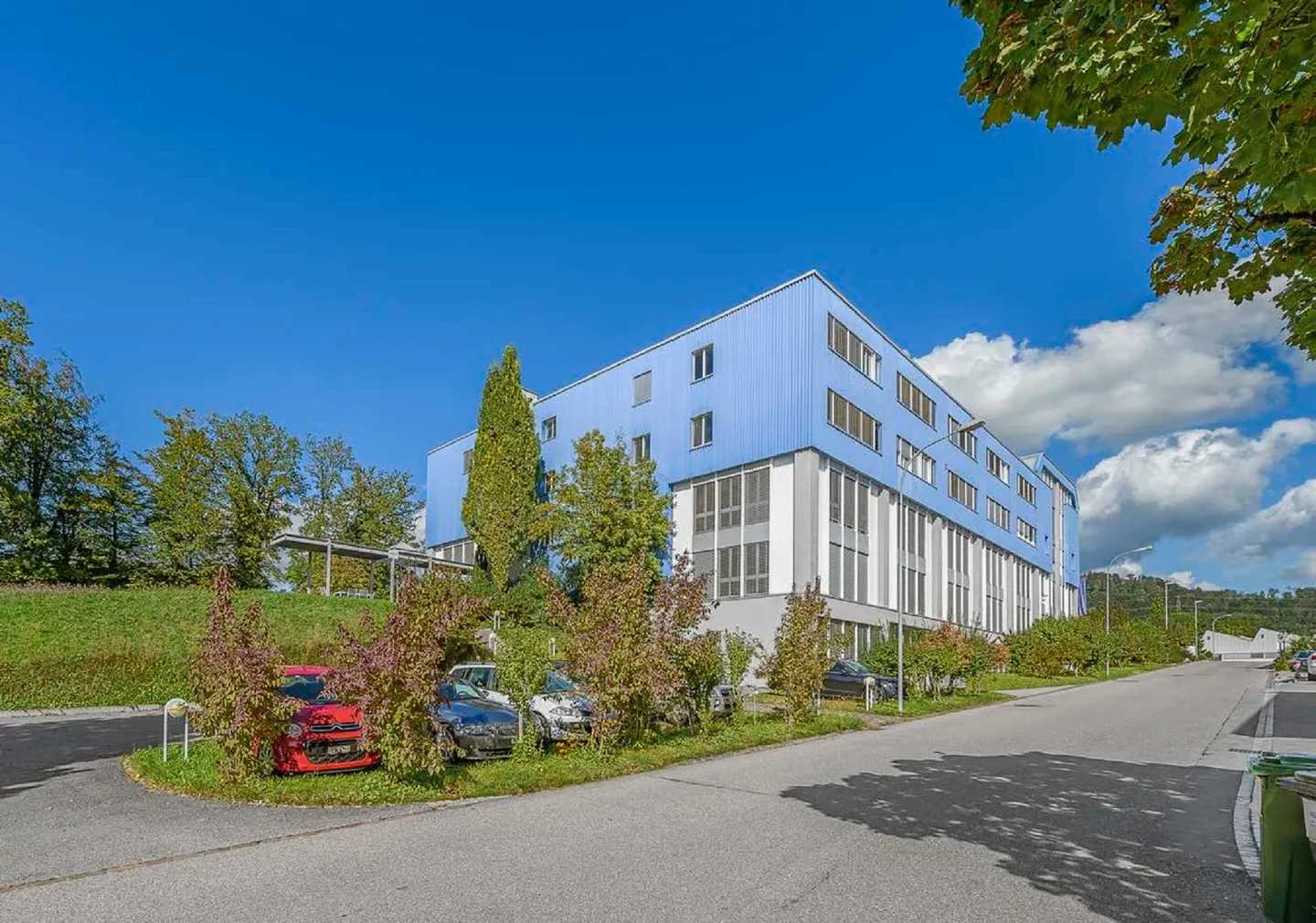 Your new location in Rüti ZH - Photo 2 of 13