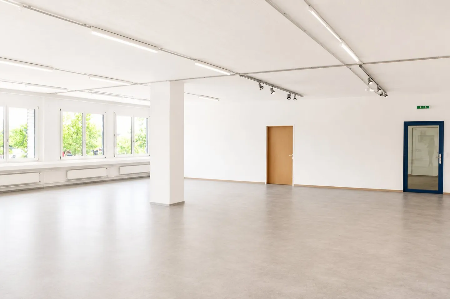 Whether production, workshop, research or storage - here your business will find the ideal location. - Photo 9 of 13