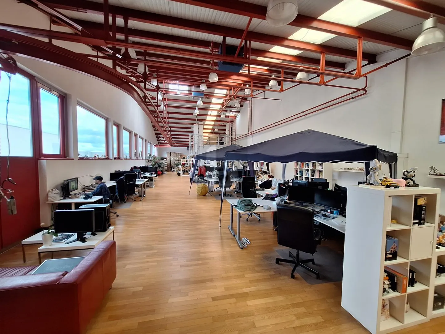 DYNAMIC LOCAL COMMERCE, PROSPEROUS AREA - Photo 1 of 6