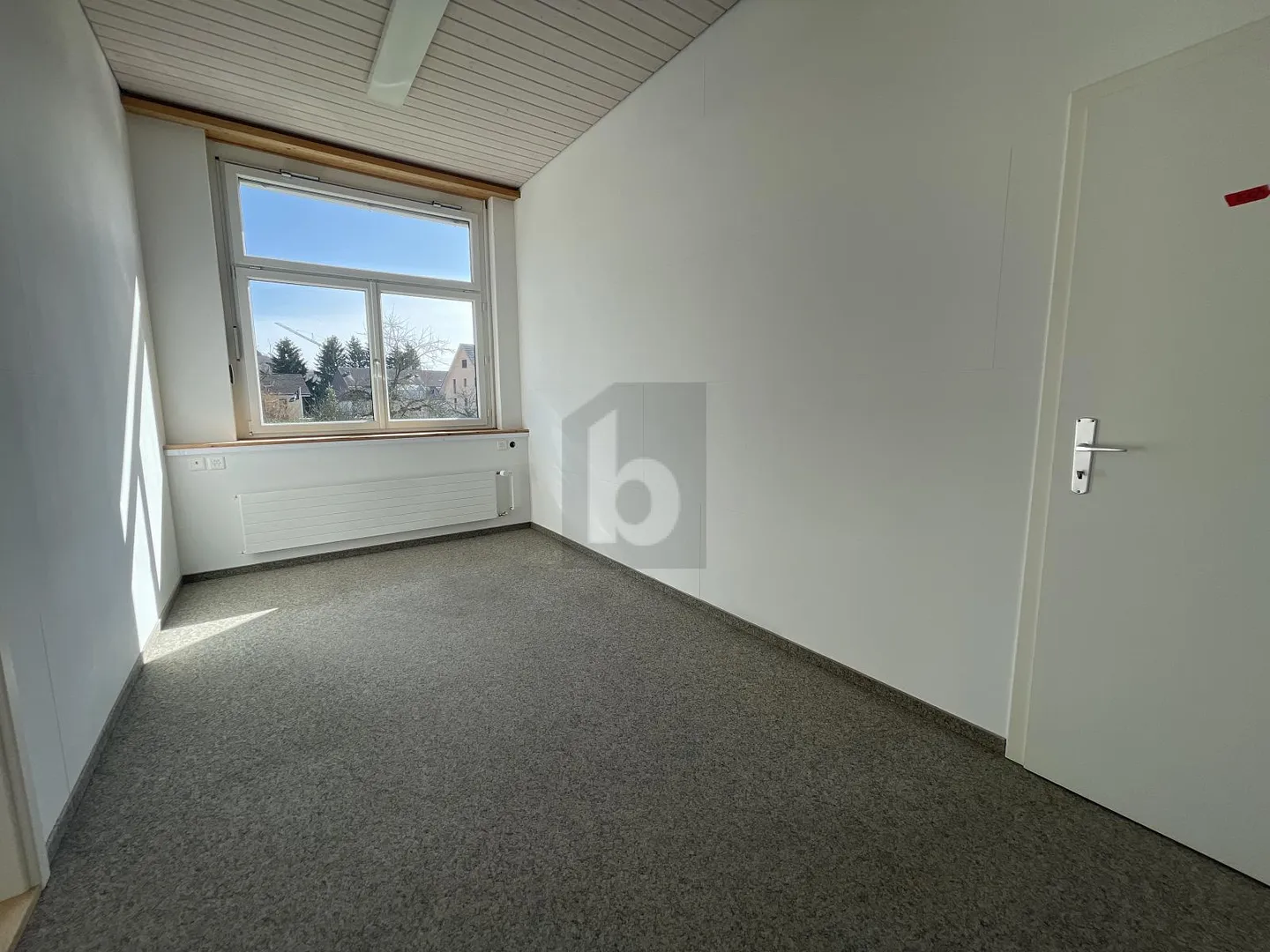 Modernes Büro in Wangen - Foto 4 von 6