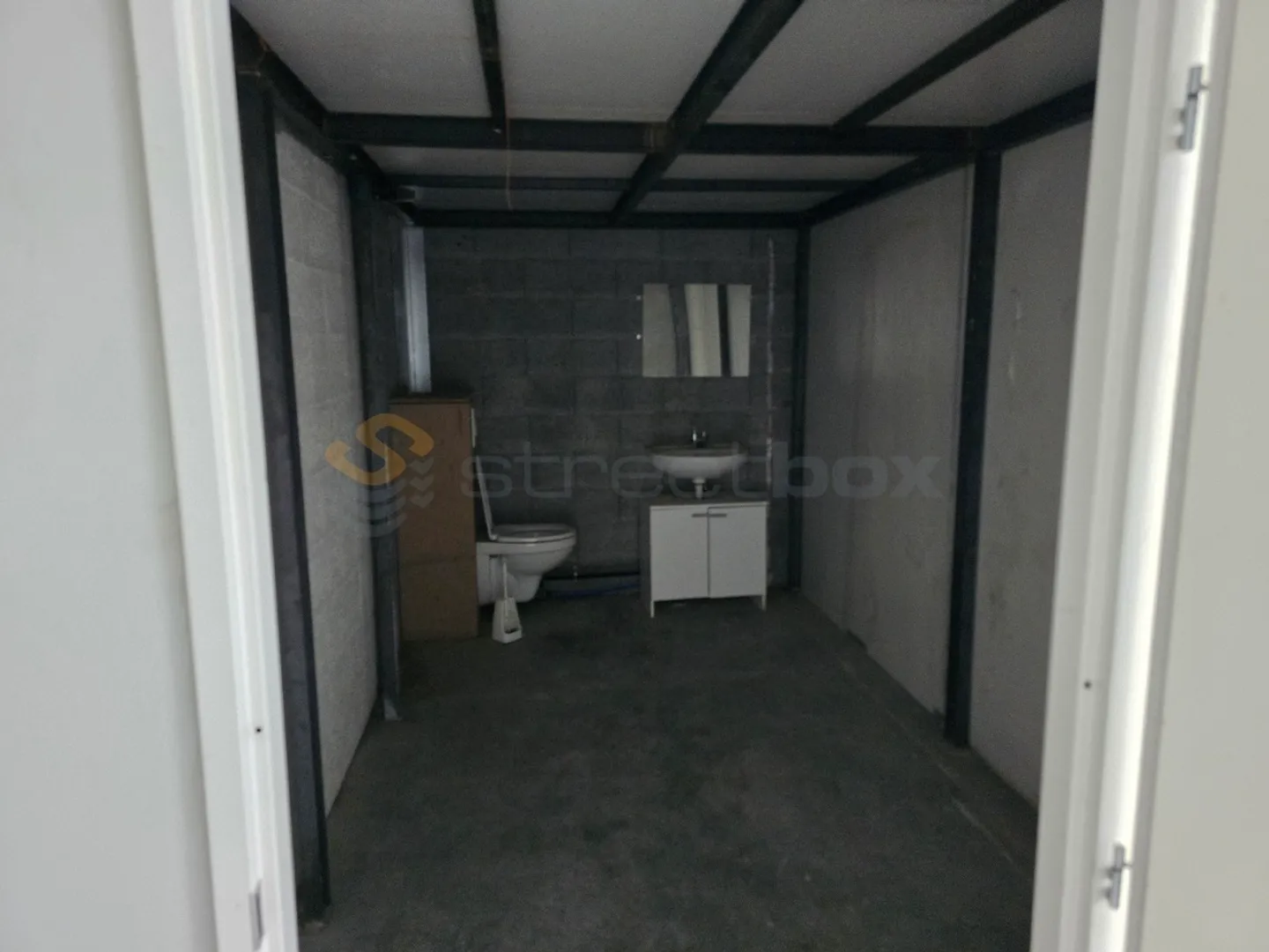 Seltene Gelegenheit! Doppelbox zu vermieten! - Foto 3 von 6