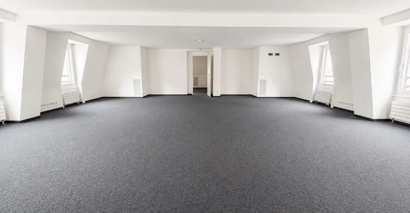Büro 25 Zimmer - Foto 2 von 7
