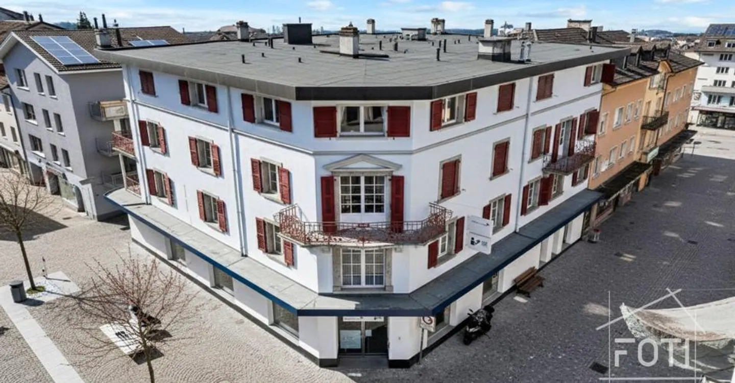 Espace Commercial au Centre-Ville - Photo 1 sur 13