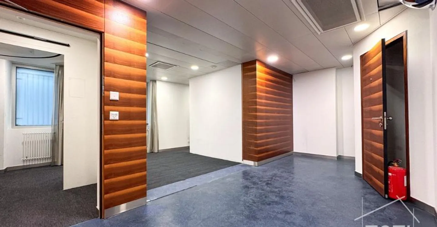 Espace Commercial à Monthey - Photo 2 sur 13