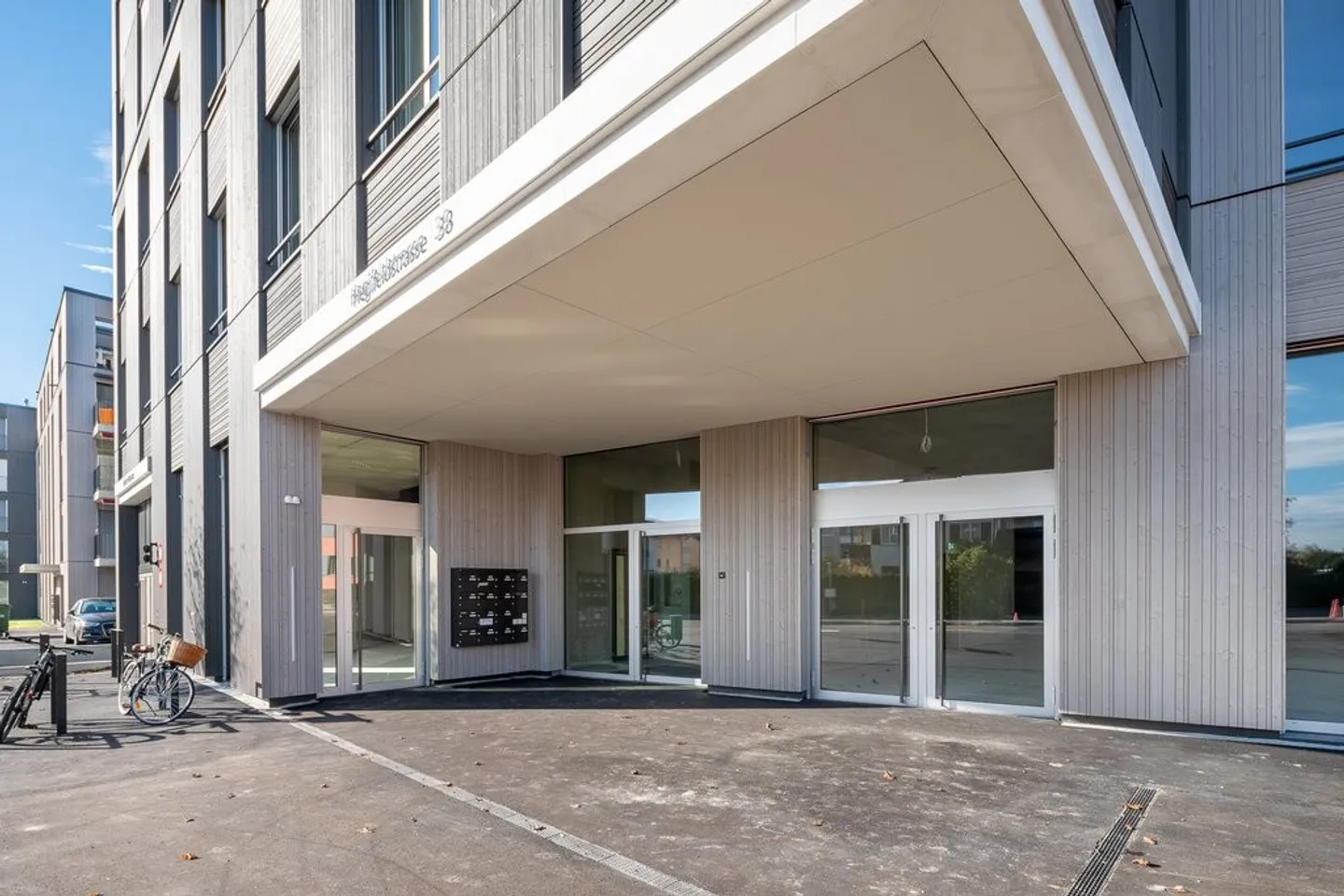 Bureau spacieux (260 m2) à louer à Winterthur - Photo 1 sur 8