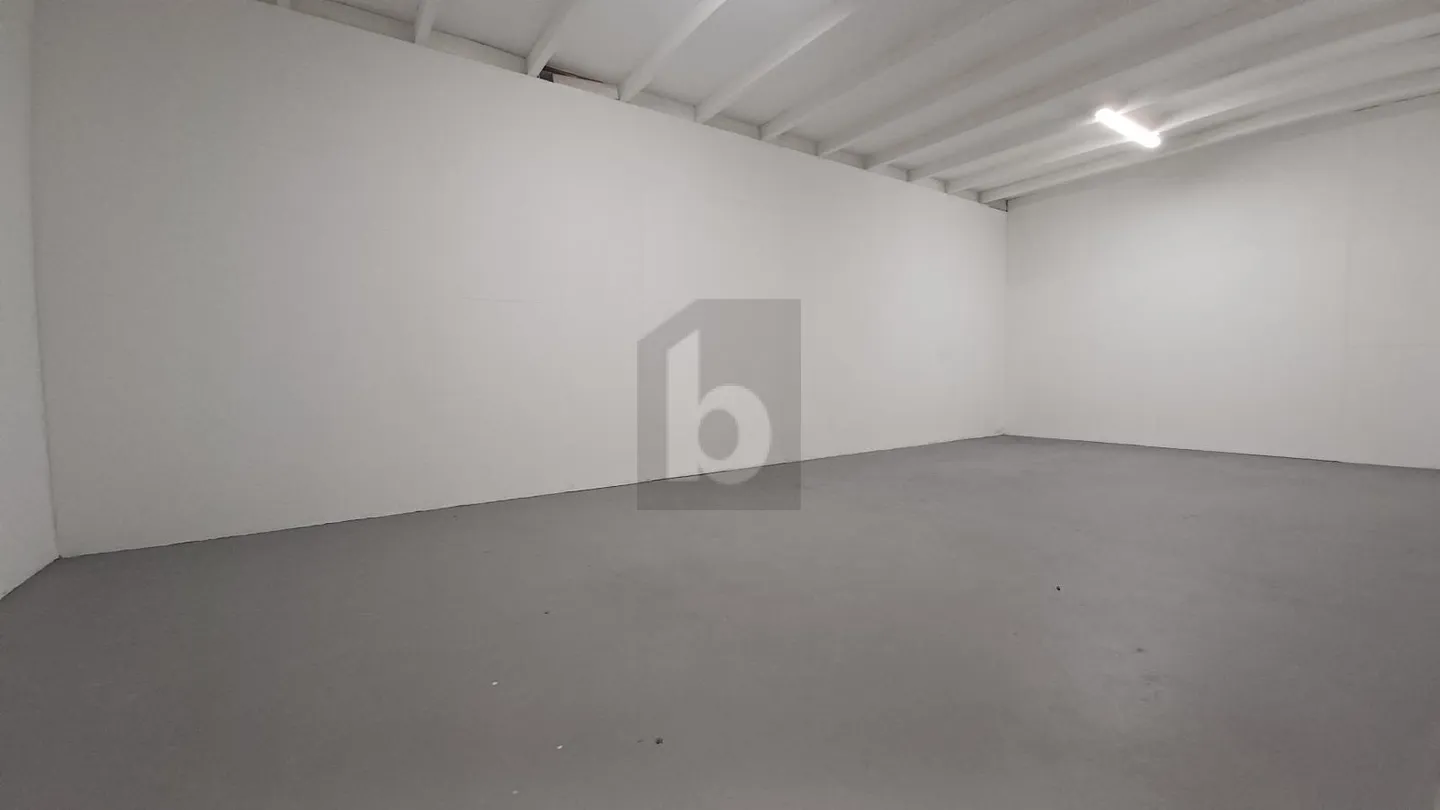 Storage Space with Many Usage Possibilities - Photo 2 of 6