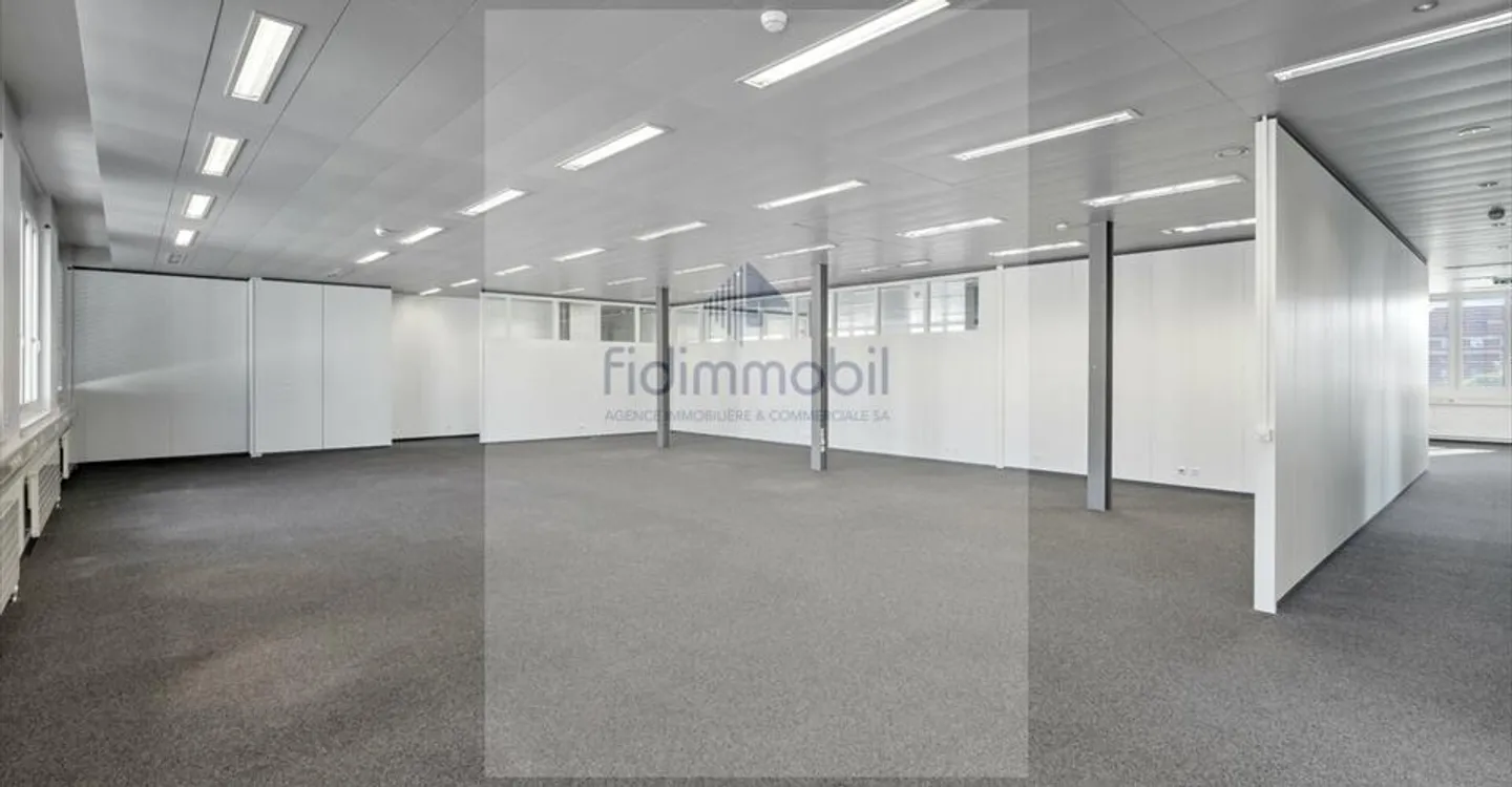 Industry 1 room - Photo 9 of 13