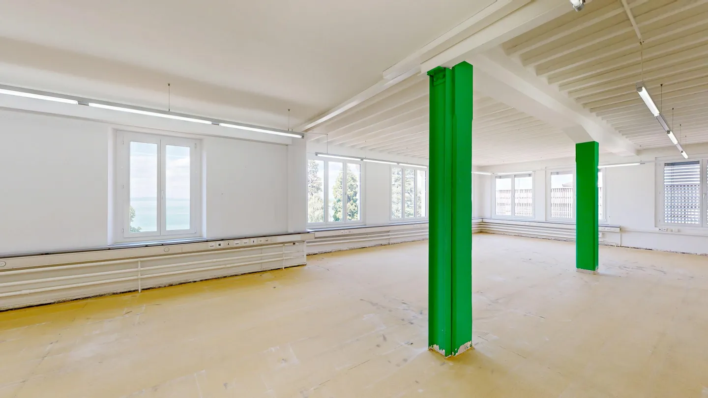 Bürofläche mit Seesicht - Foto 8 von 11