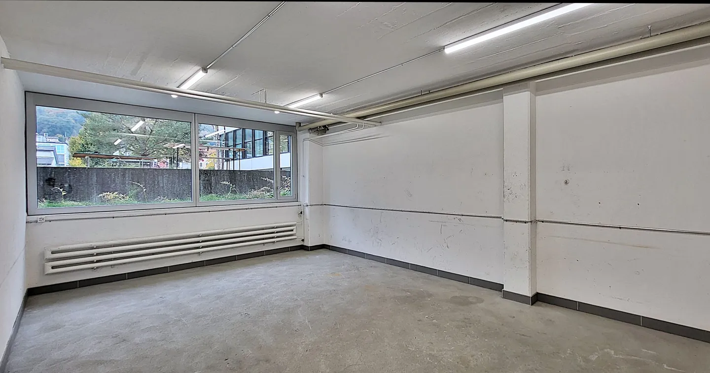 137 m² di spazio commerciale con consegna! - Foto 3 di 6