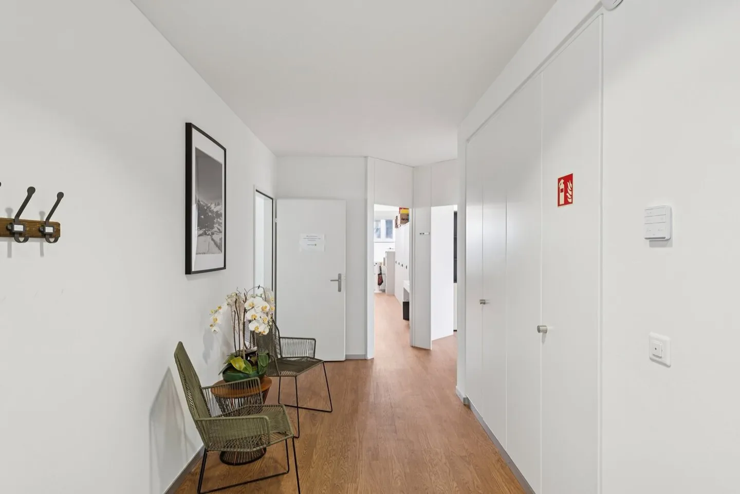 Accessible &amp; uncomplicated access - Photo 8 of 13