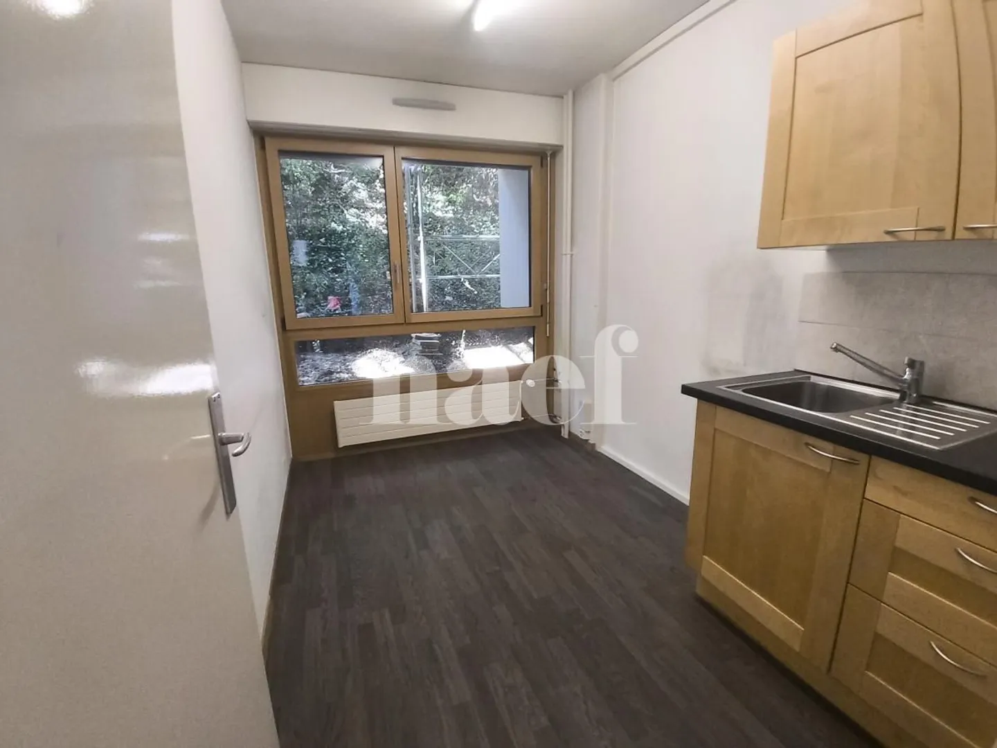 Offices of approximately 116 m2 - Photo 5 of 10