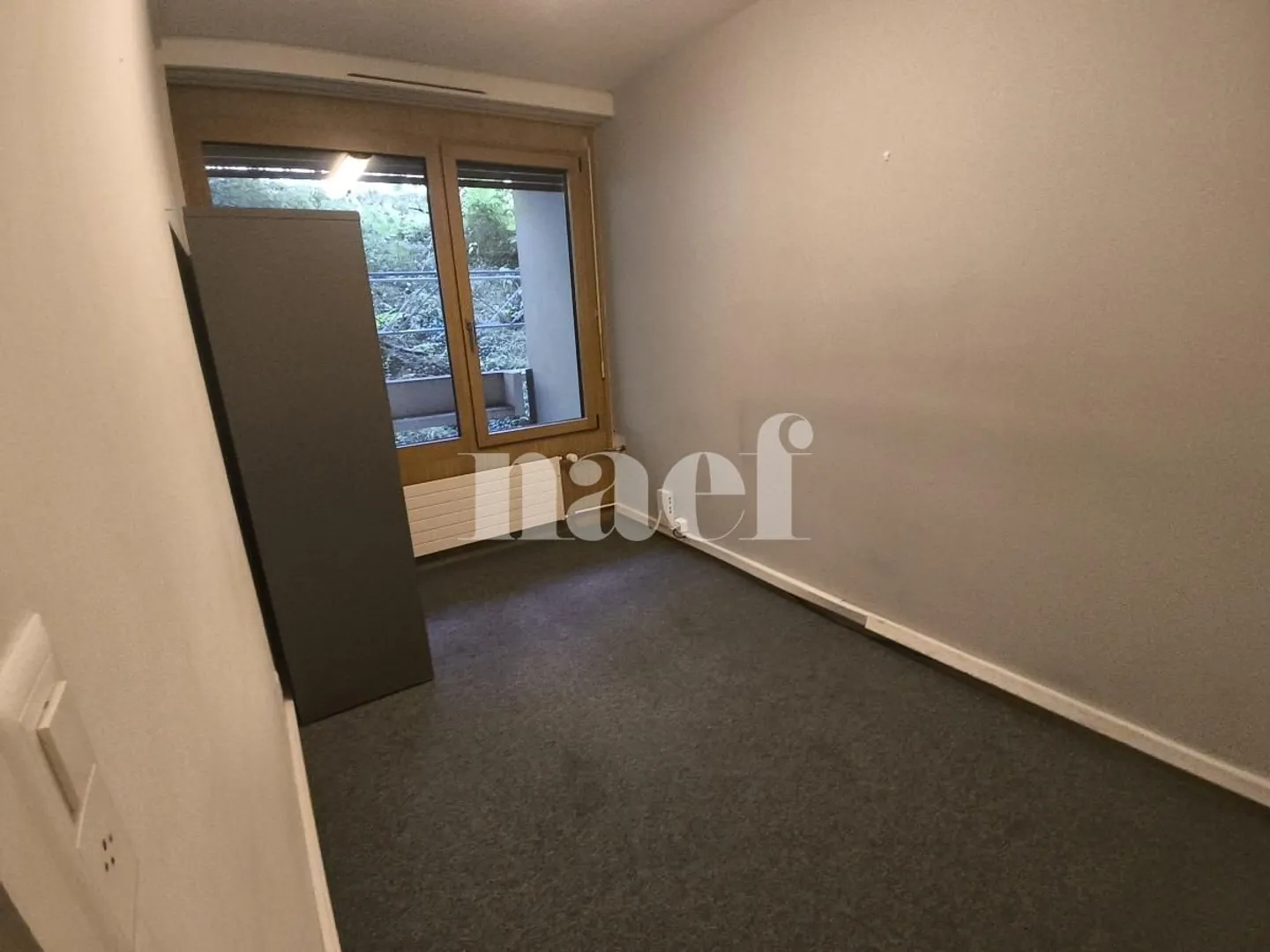 Offices of approximately 116 m2 - Photo 10 of 10