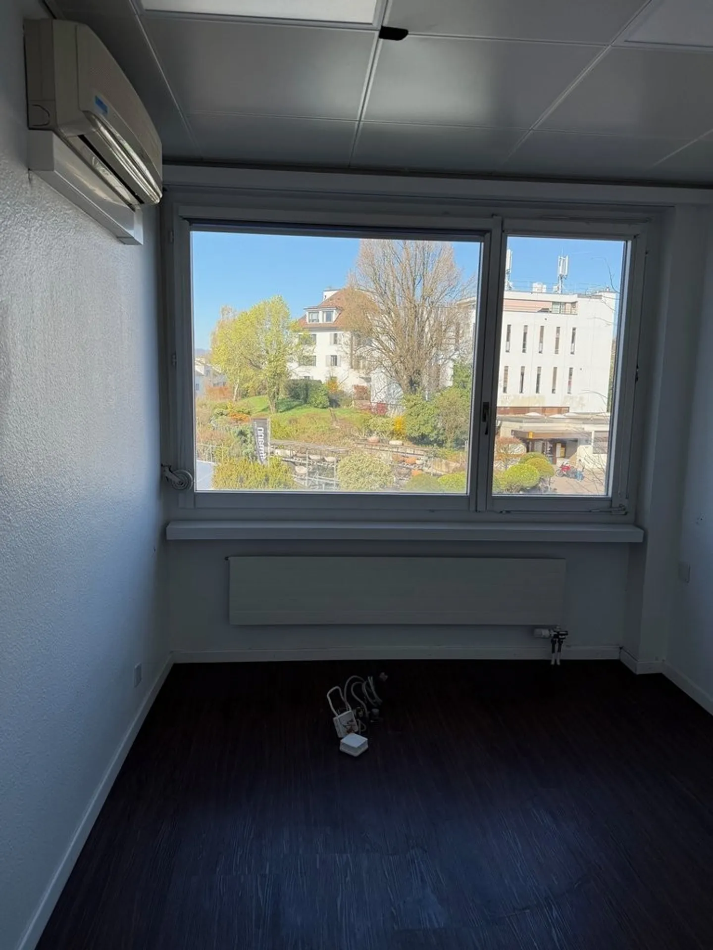 Large Office Space Limited / 31.12.2027 - Photo 3 of 8