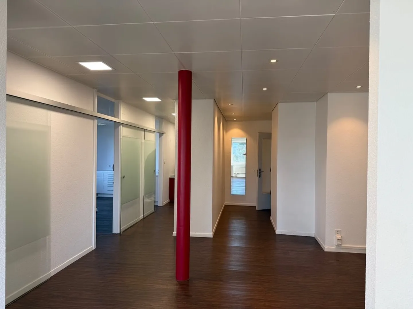 Large Office Space Limited / 31.12.2027 - Photo 4 of 8