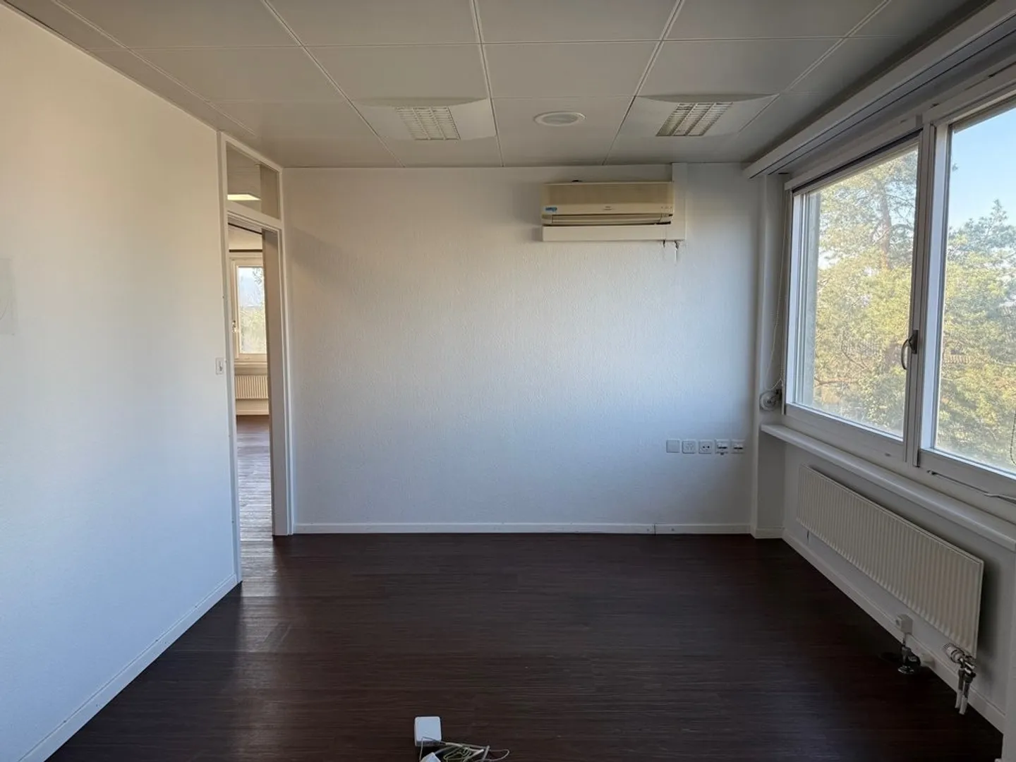 Large Office Space Limited / 31.12.2027 - Photo 5 of 8