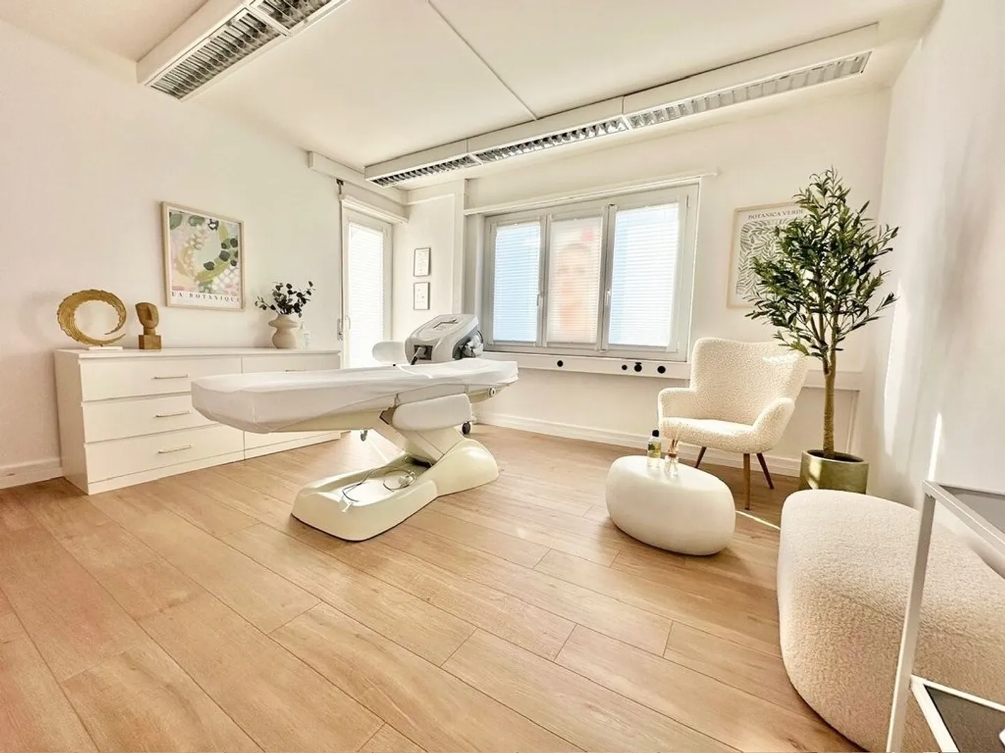 Your new office in the heart of Dietikon - Photo 2 of 4