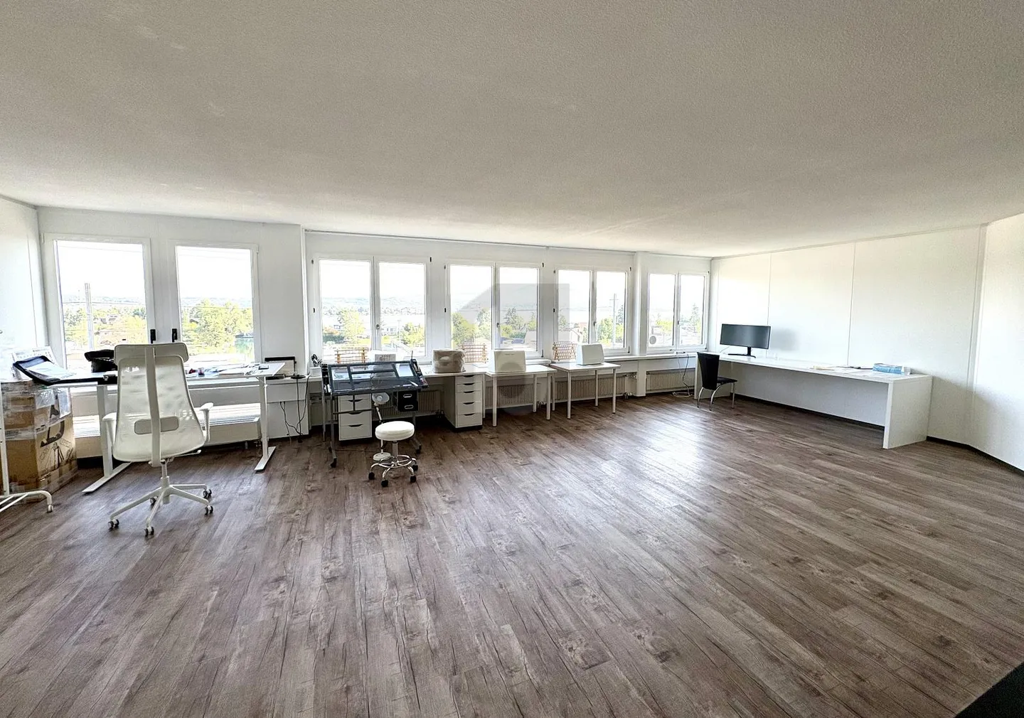 Repräsentatives Büro mit Seesicht - Foto 2 von 6