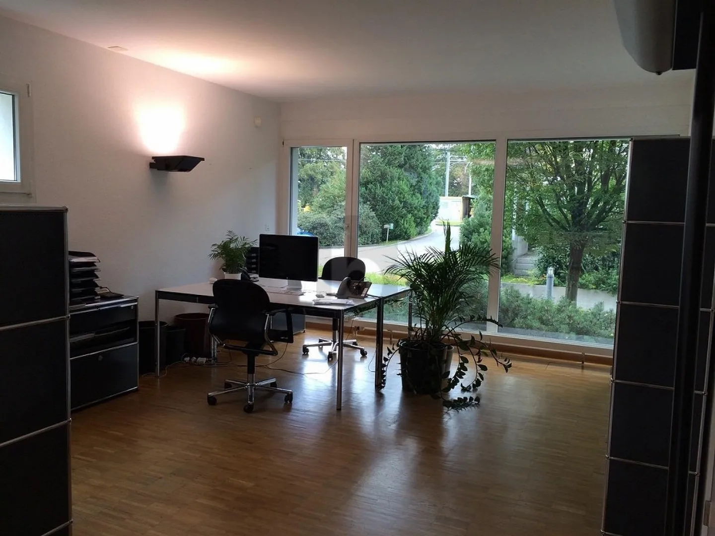 MODERN AND LIGHT-FLOODED - Photo 1 of 5