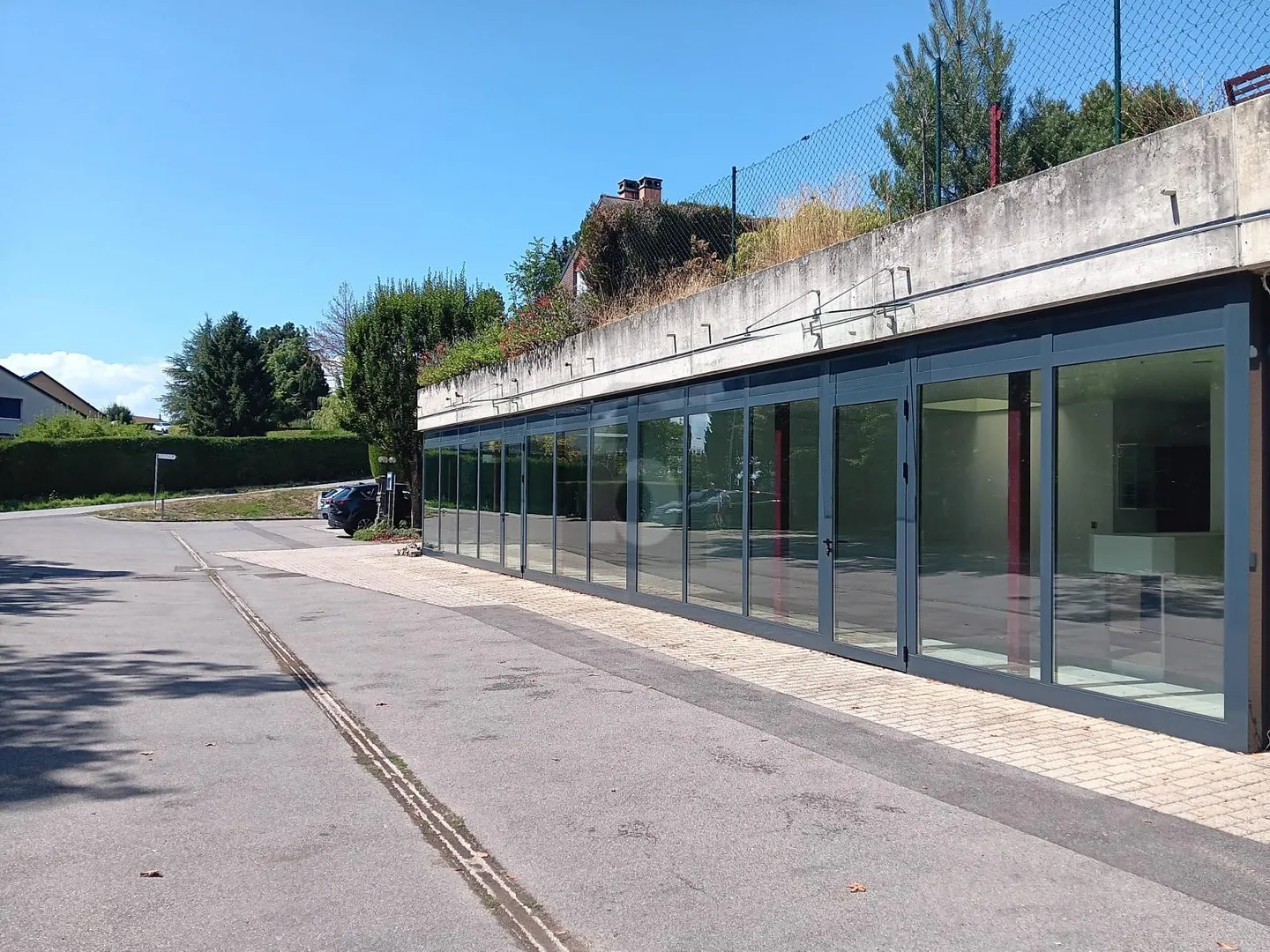 FUNKTIONSFÄHIGE RÄUME, STRATEGISCHE LAGE - Foto 2 von 6