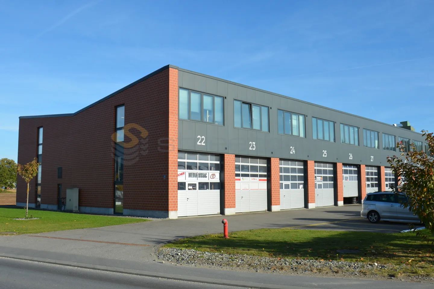 Unique opportunity, double box for rent immediately - 230m2 - Photo 1 of 6
