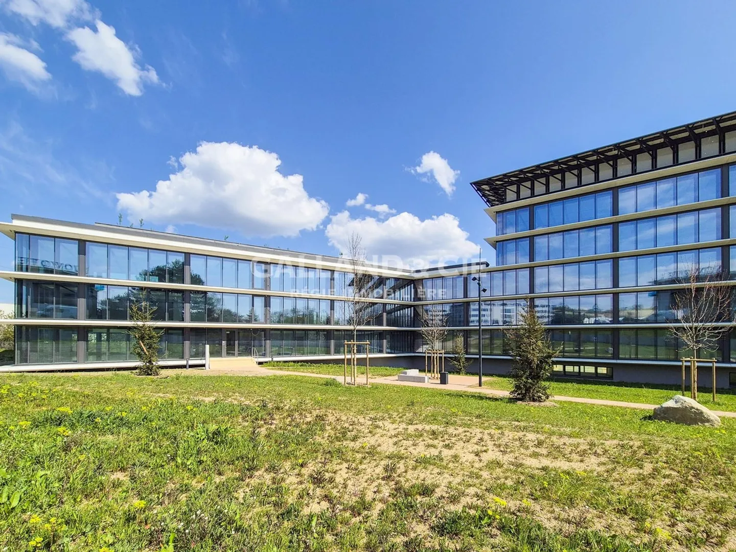 Office of 119m2 benefiting from beautiful brightness - Photo 6 of 7