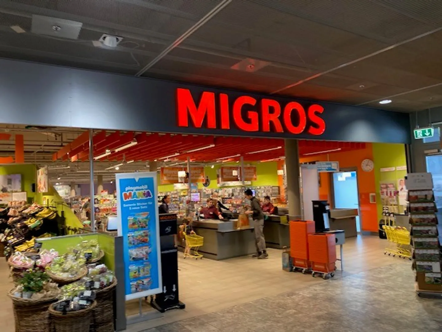 Espace commercial spacieux dans le Migros Center de Niederurnen - Photo 3 sur 5
