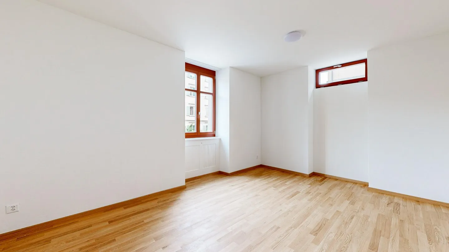 Commercial space for rent - Photo 3 of 5