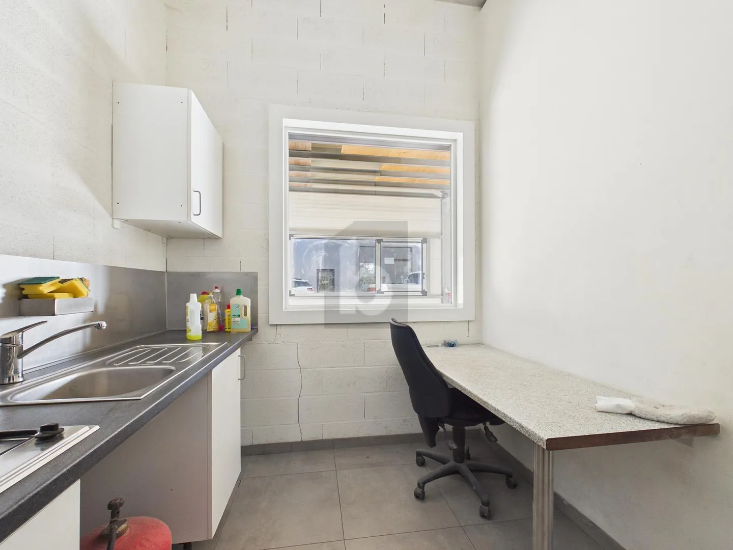 Espace de Bureau Spacieux à Yverdon - Photo 5 sur 6