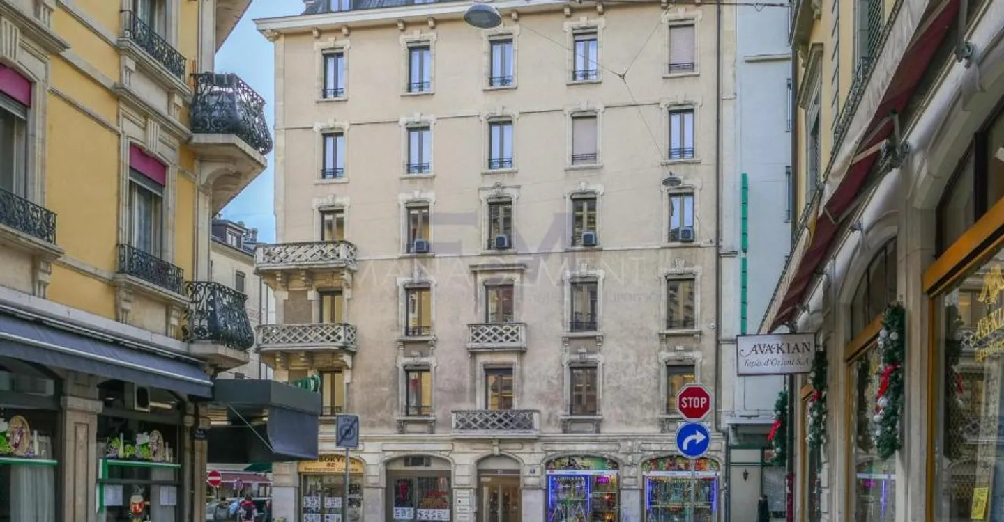 Rue des Alpes ? Offices of approx. 244 m² on the 2nd floor - Photo 3 of 3