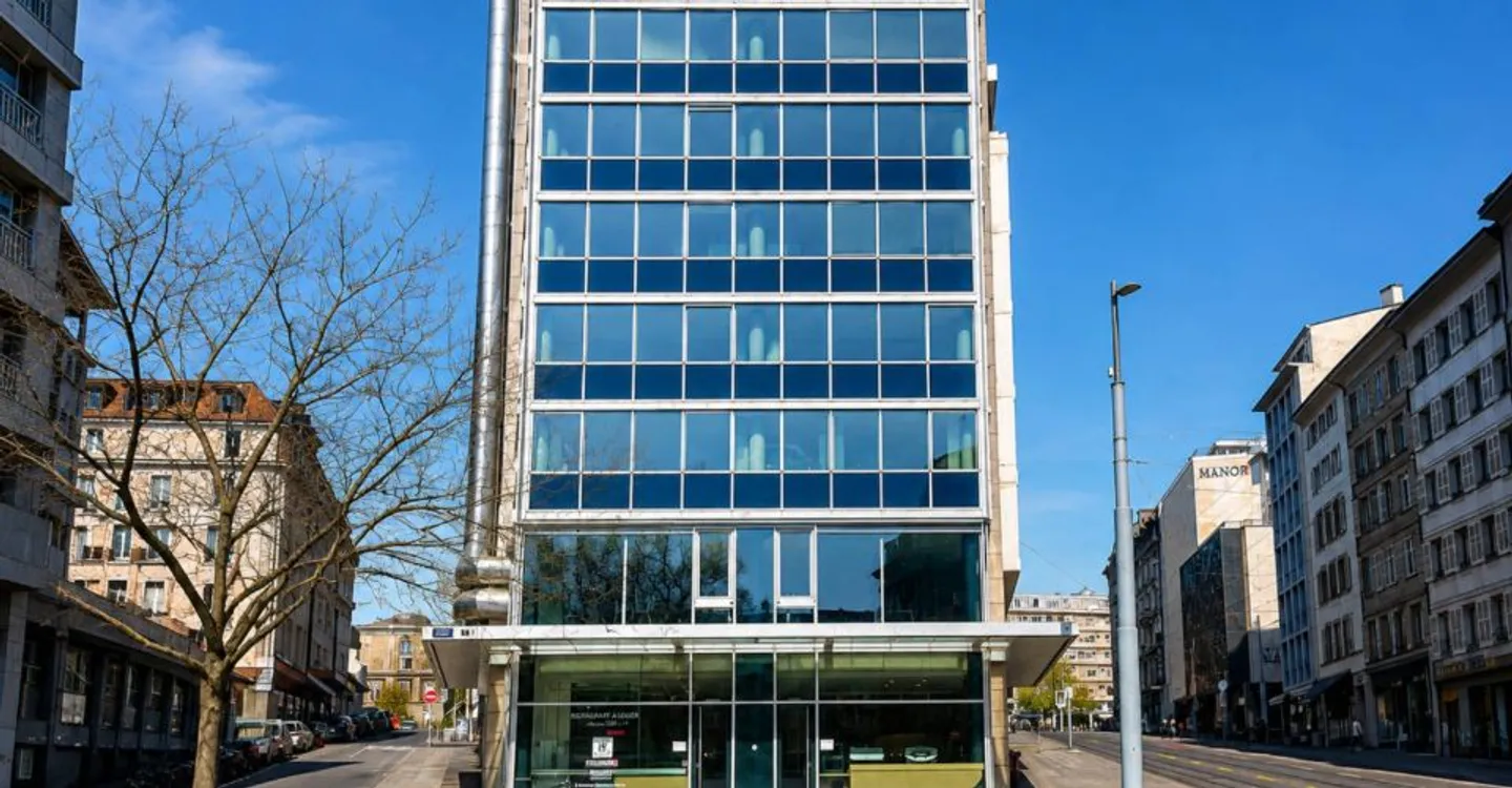 Exceptional commercial arcade – 536 m² in the heart of Geneva - Photo 1 of 5