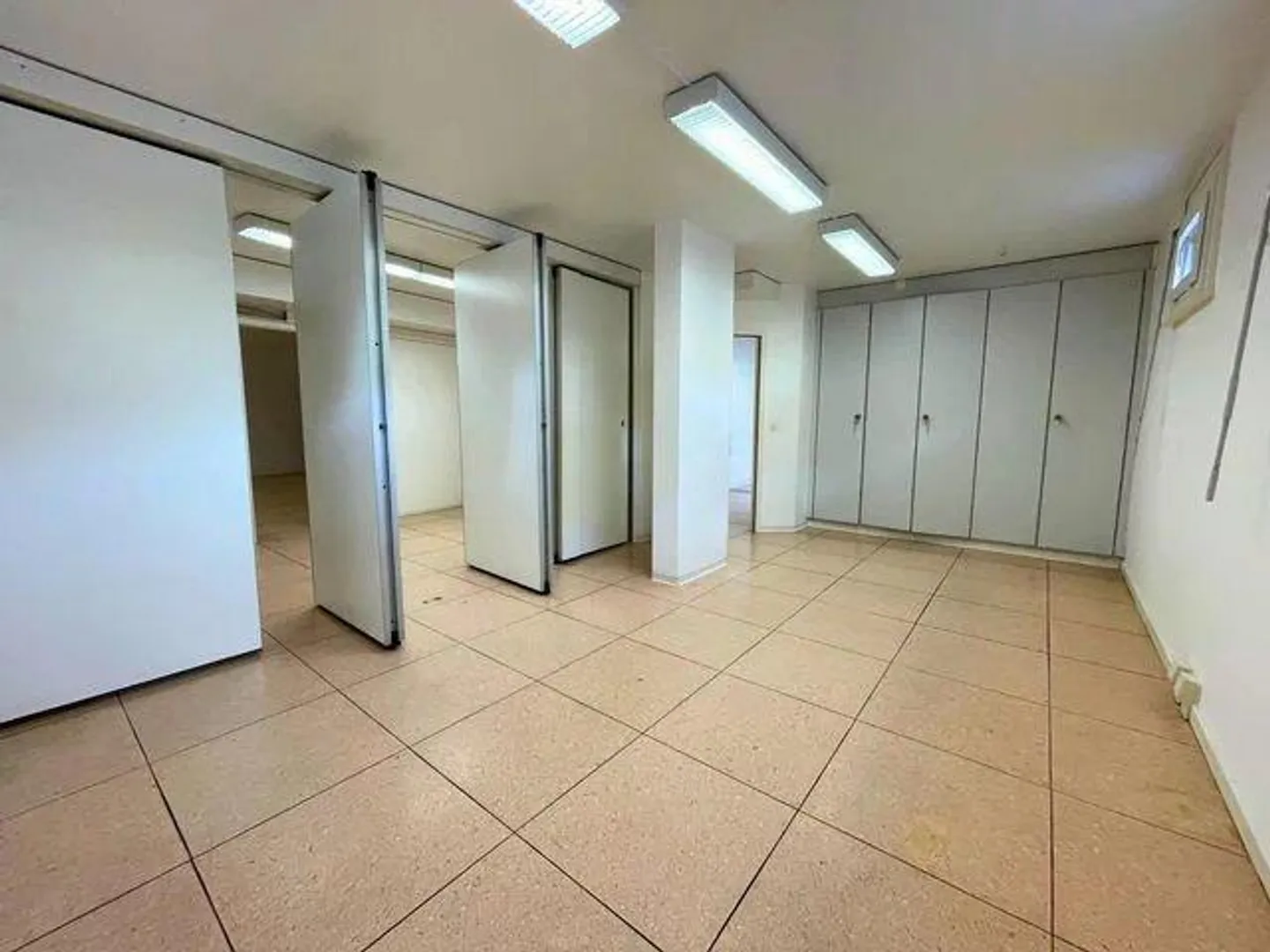 Handel - Foto 9 von 12