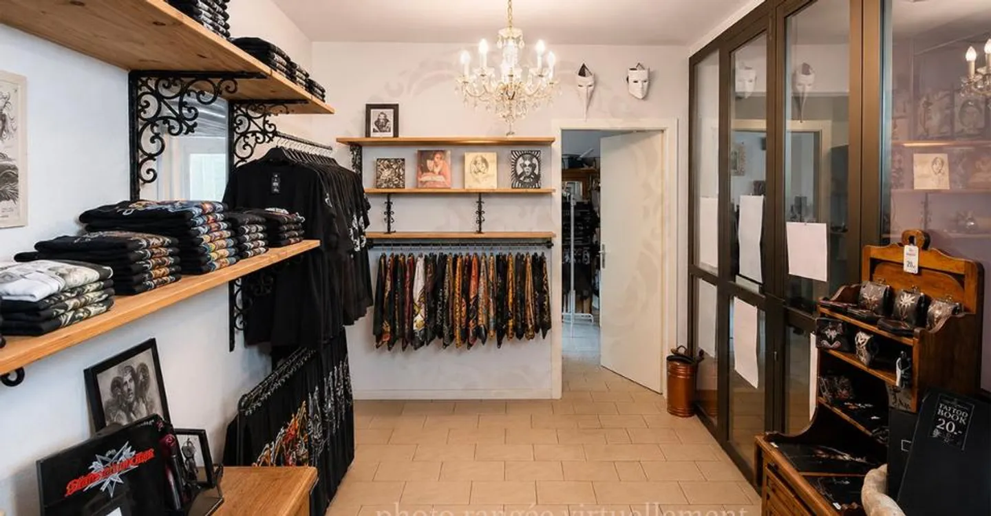 Spazio commerciale di 115 m² nel cuore di Sion - Foto 3 di 13
