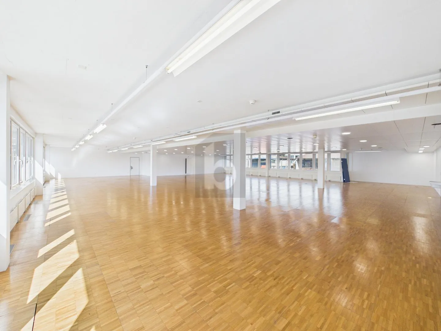 Espace de bureau spacieux à St. Gallen - Photo 4 sur 6