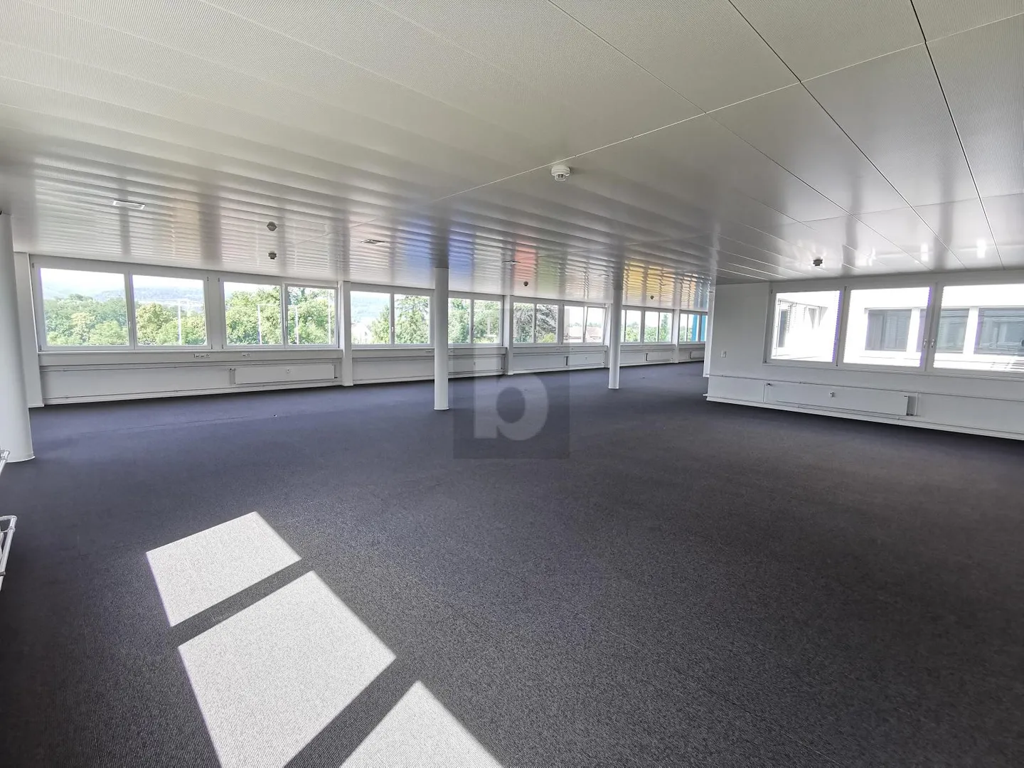 SPACIOUS, BRIGHT AND IN A GOOD LOCATION - Photo 1 of 6