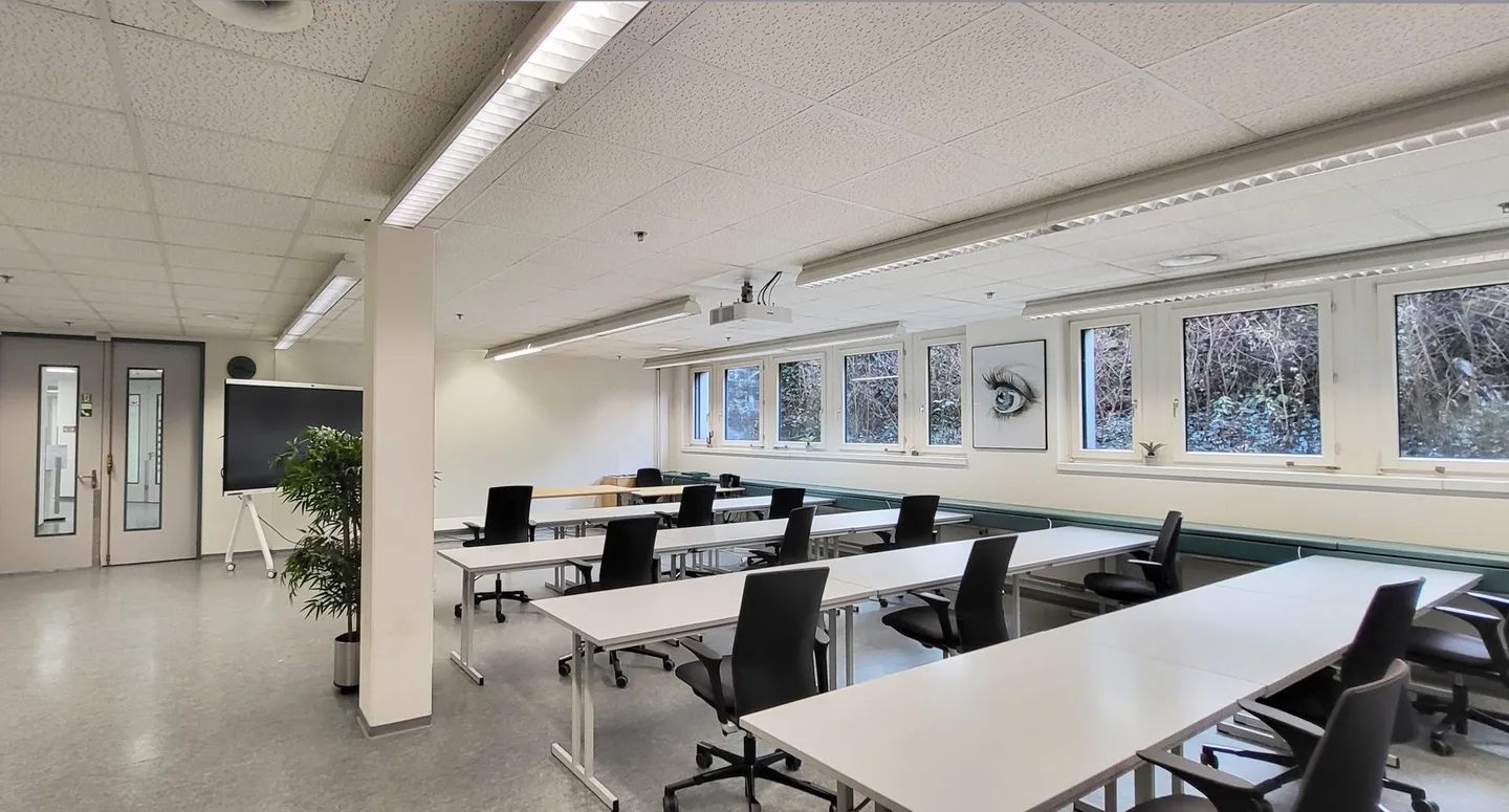 Espace de bureau passionnant au rez-de-chaussée pour la formation et l'éducation ! - Photo 1 sur 7