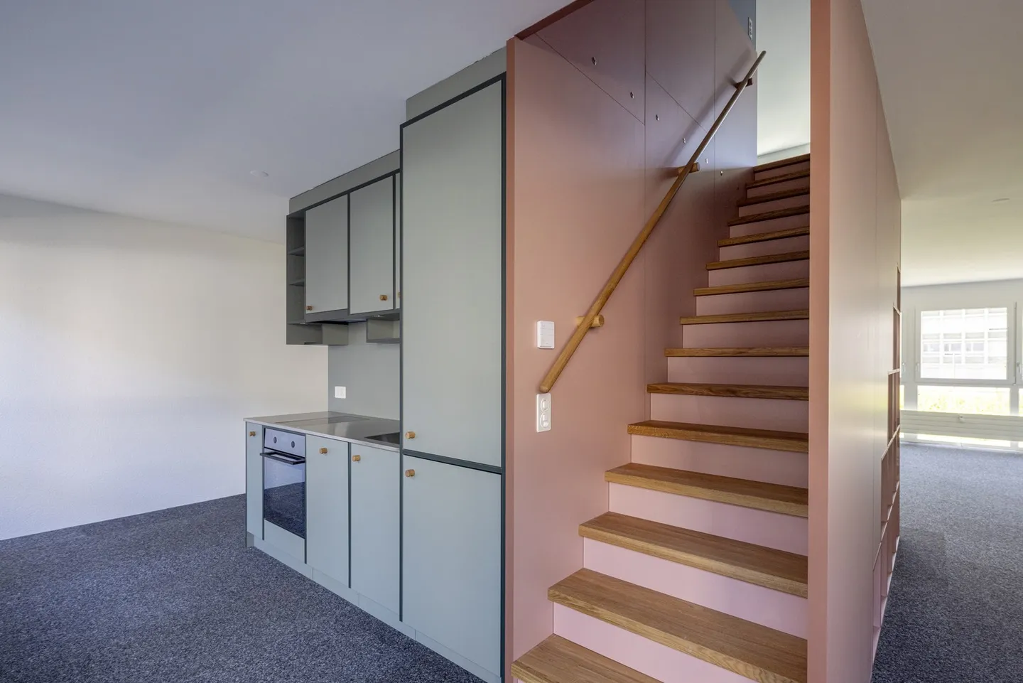 Inspirant et entièrement aménagé - Atelier sur deux niveaux - Photo 5 sur 13