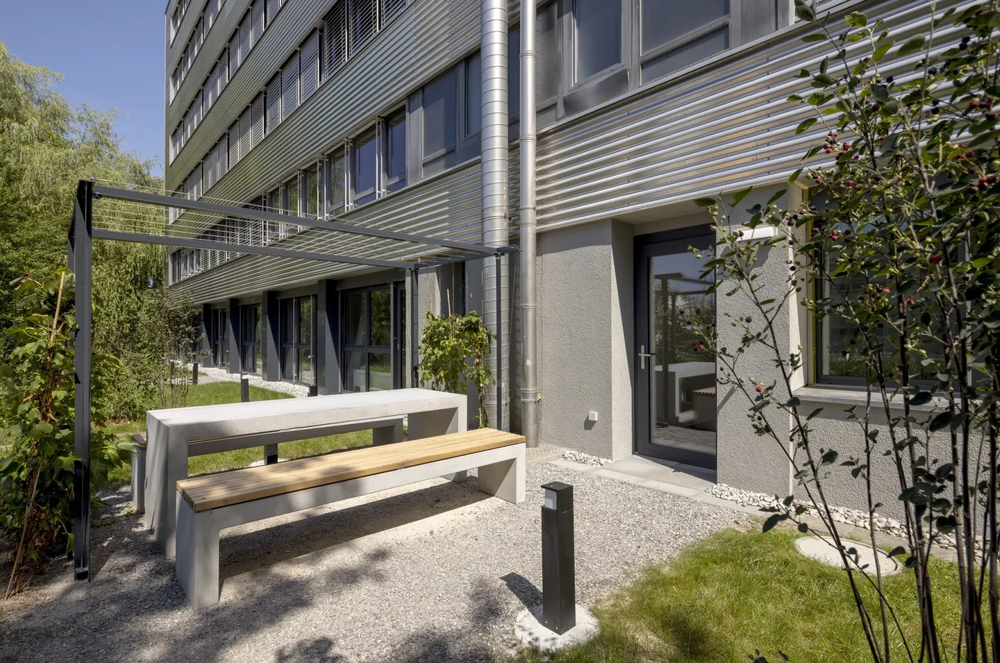 Compact, flexible et immédiatement utilisable - Bureau près de la ville de Berne - Photo 9 sur 10