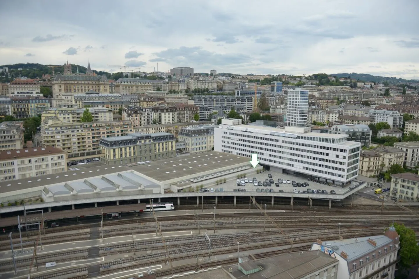 Spacious Open Space, near Lausanne Train Station - Photo 2 of 10