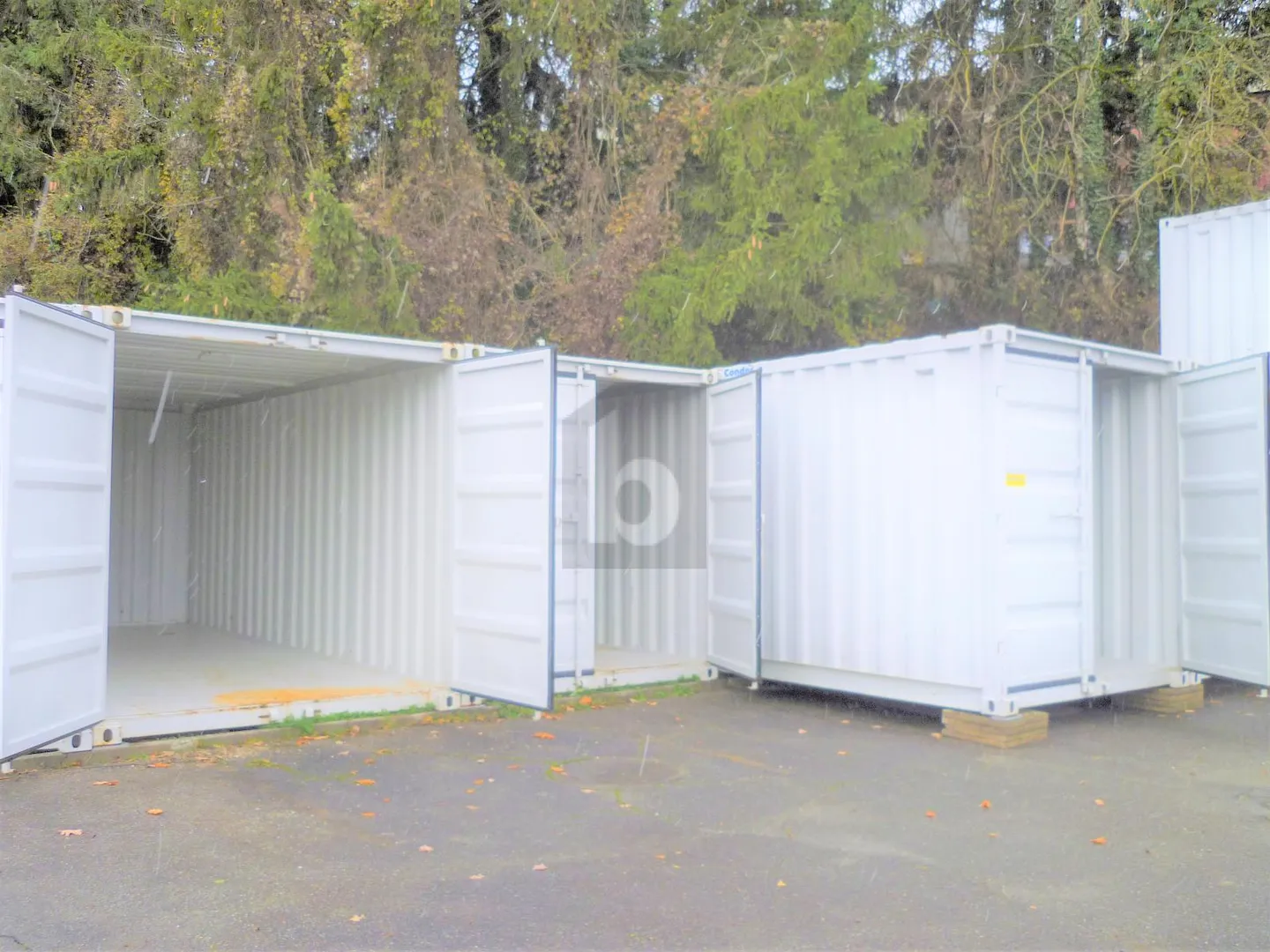 Container de stockage moderne - Photo 1 sur 5