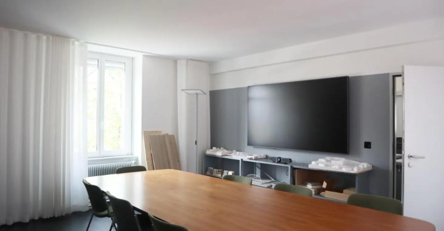 Very beautiful offices / commercial premises of 200 m2 in Delémont - Photo 1 of 9