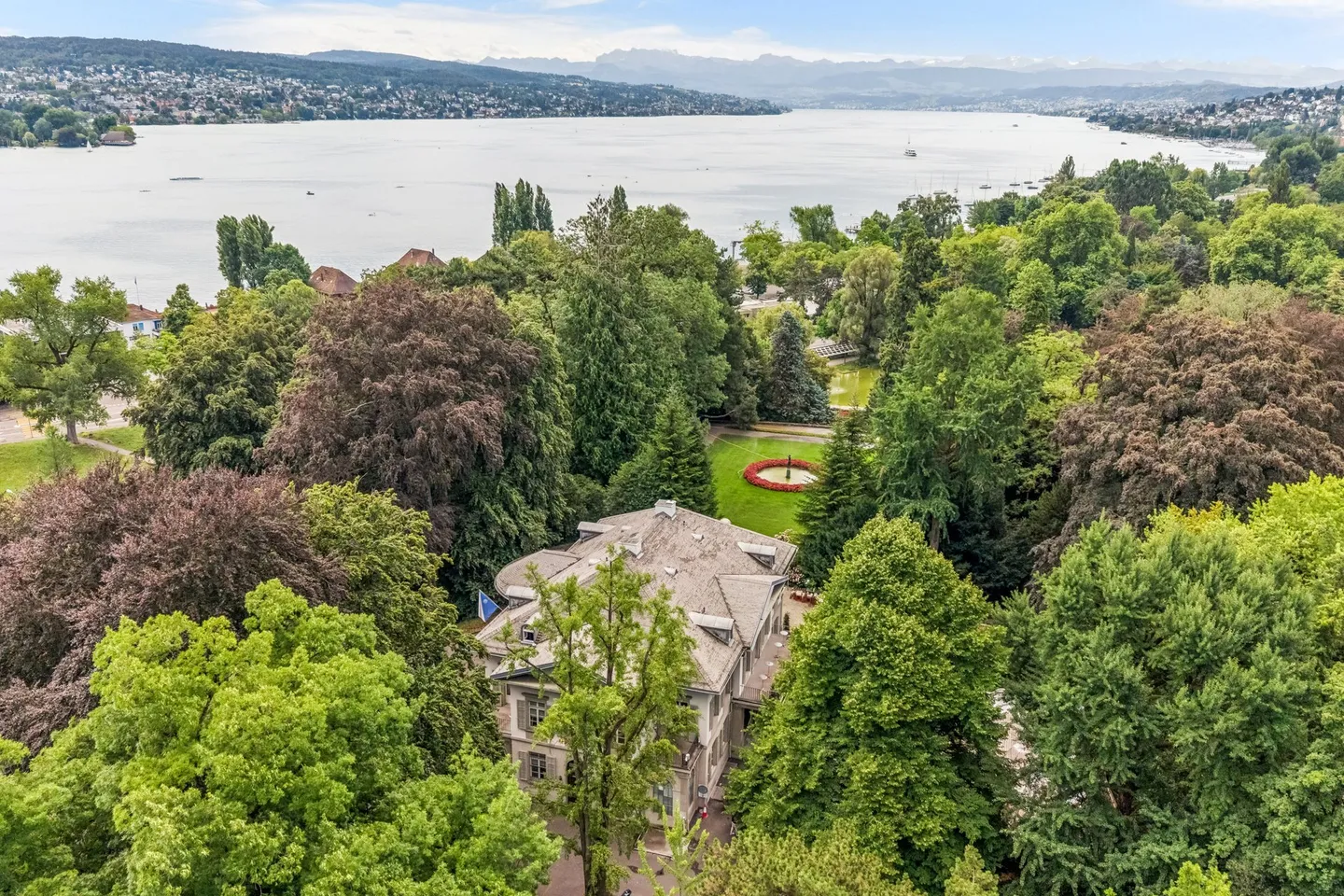 Historic Business Villa in Zurich - Photo 9 of 10