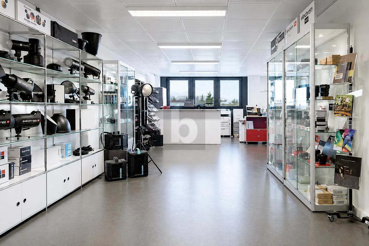 Versatile Commercial Space - Photo 1 of 6