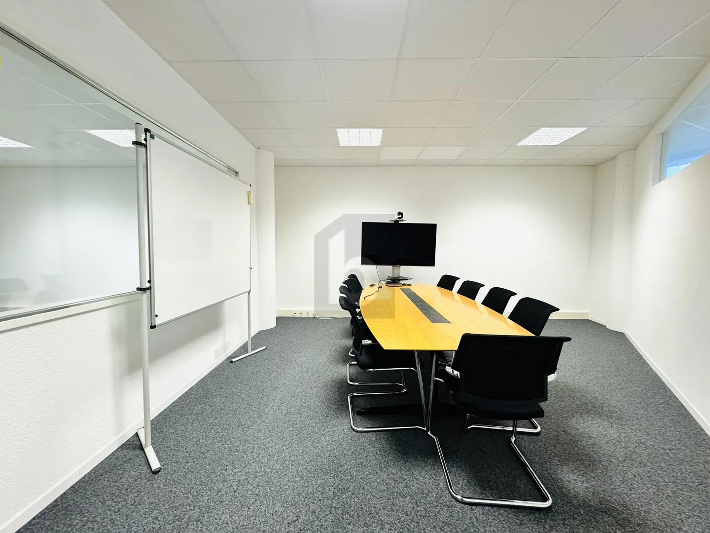 Spacious Office Space in Central Luzern - Photo 5 of 6
