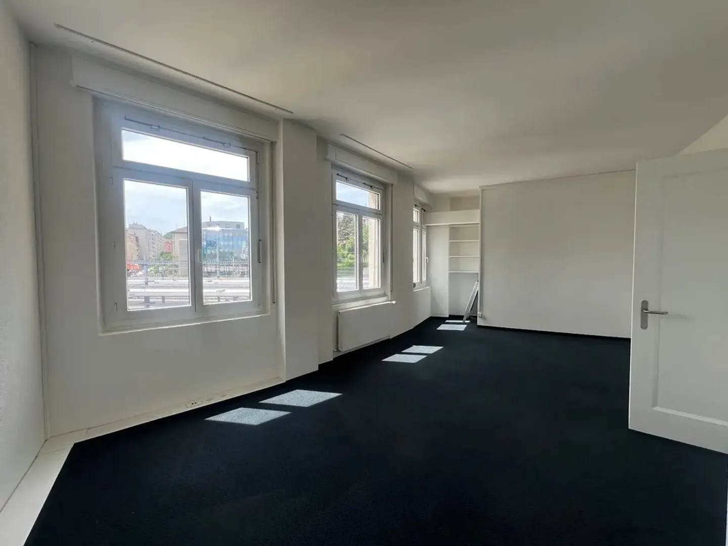 Espace Commercial Près de la Gare de Fribourg - Photo 9 sur 12