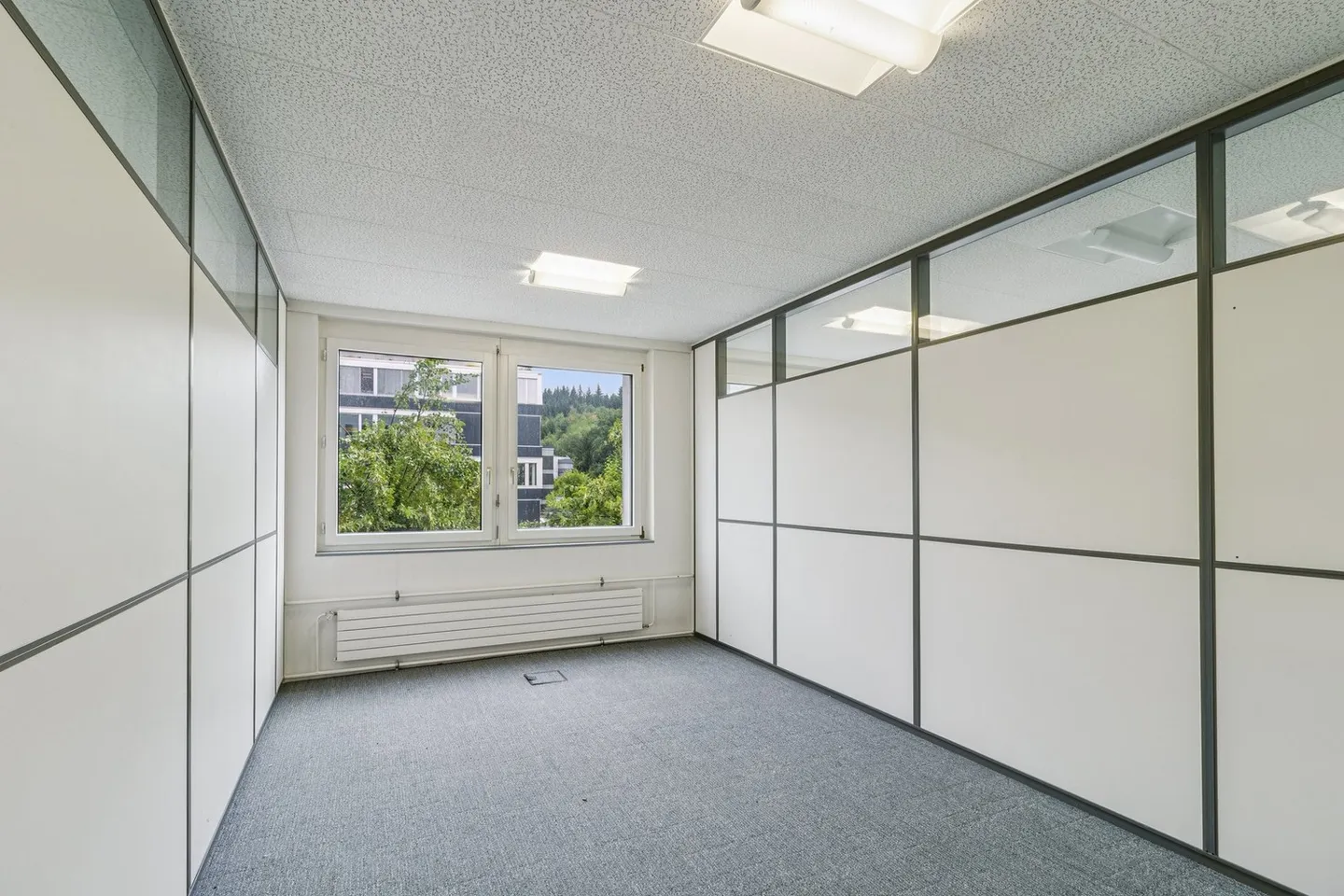 Your new office/practice space in an excellent location - Photo 7 of 13