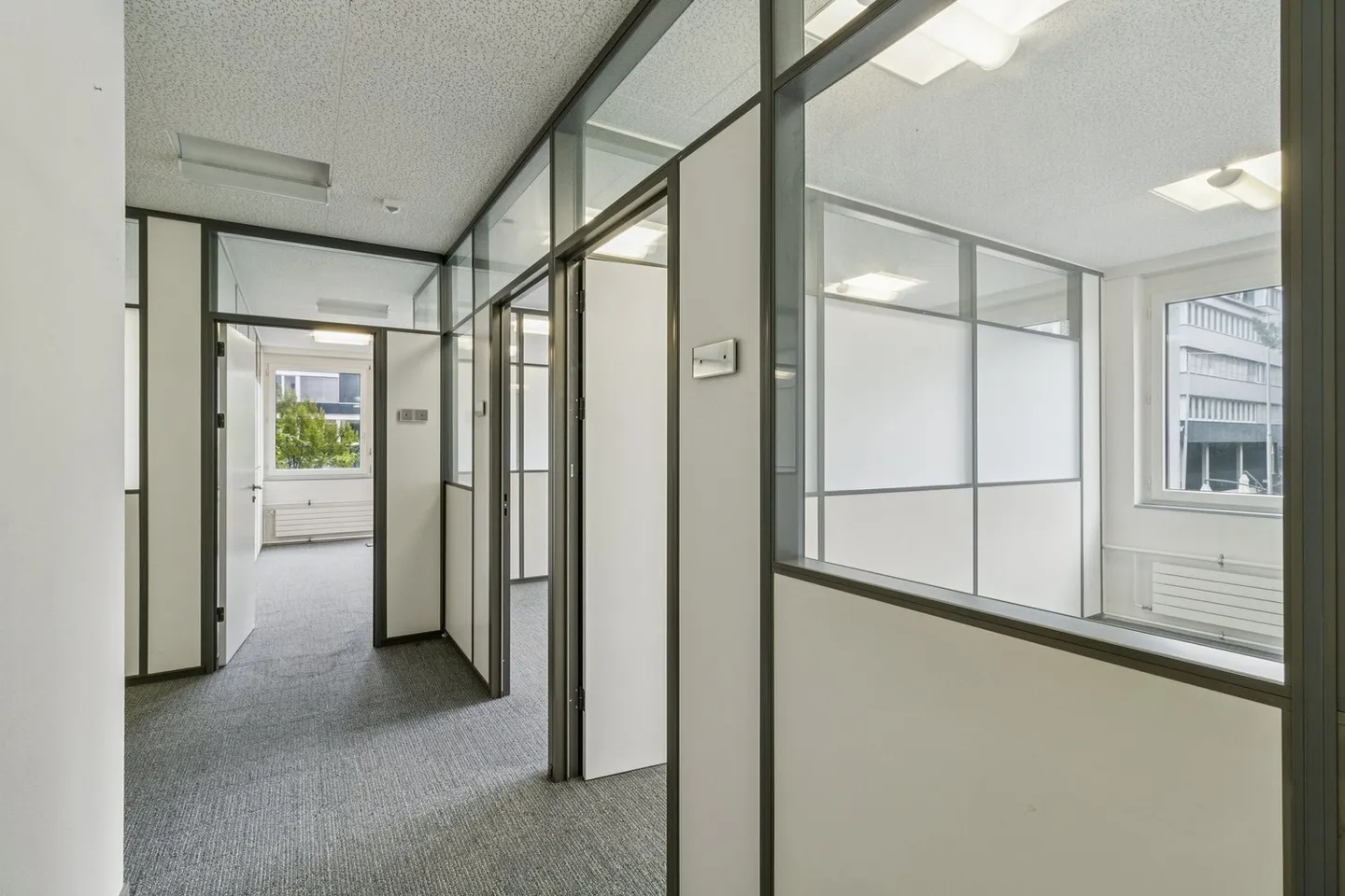Your new office/practice space in an excellent location - Photo 10 of 13
